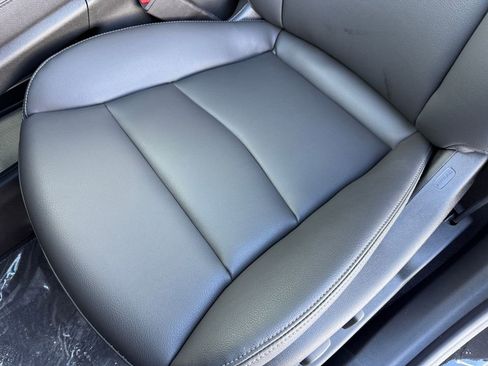 New 2025 Cadillac XT6 Luxury image 12