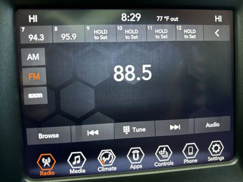 Used 2018 Jeep Compass Trailhawk w/ Leather Interior Group image 18