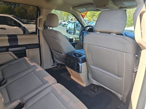 Used 2021 Ford F250 XLT image 10