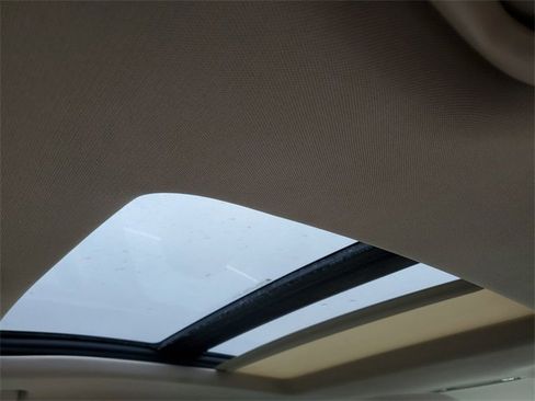 Used 2015 Buick LaCrosse Leather image 18