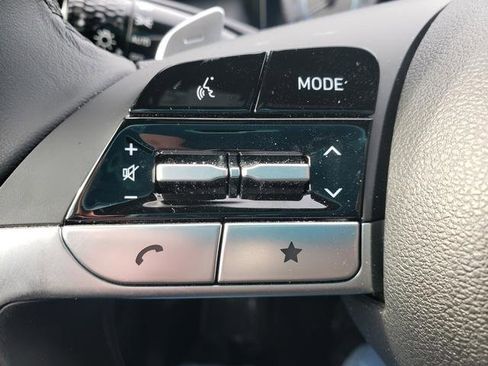 Used 2023 Hyundai Santa Cruz SEL Premium image 22