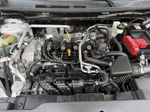 Used 2023 Mitsubishi Outlander ES AWD/4WD image 34