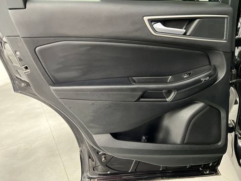 Used 2024 Ford Edge SEL AWD/4WD image 19