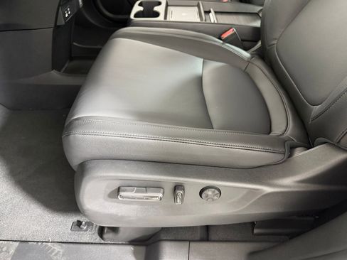 New 2026 Honda Odyssey EX-L image 11