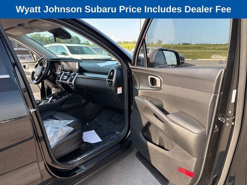 Used 2022 Kia Sorento S FWD image 43