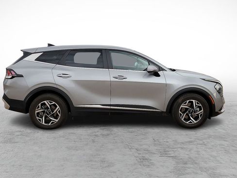 Used 2023 Kia Sportage LX image 12