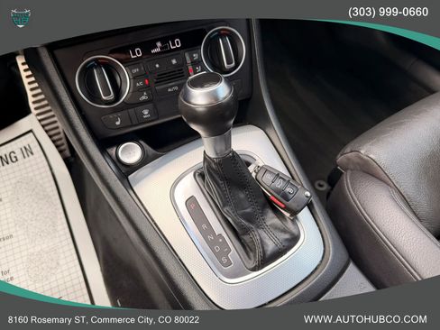 Used 2017 Audi Q3 2.0T Prestige AWD/4WD image 21