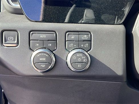 New 2026 GMC Sierra 1500 SLT w/ SLT Premium Package image 22