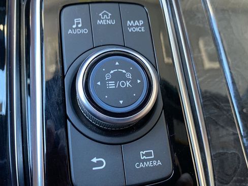 Used 2024 INFINITI QX80 Sensory image 35