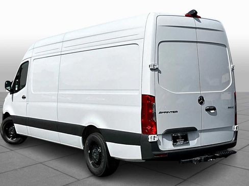 New 2025 Mercedes-Benz Sprinter 2500 image 12