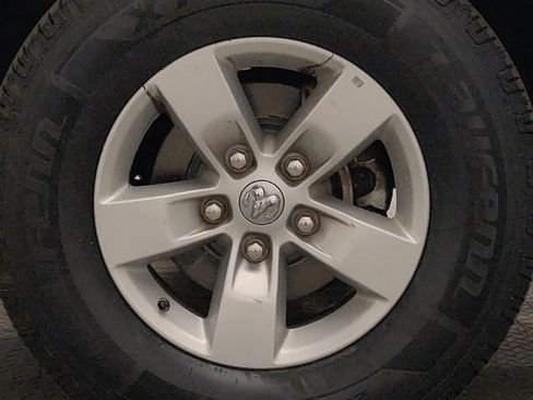 Used 2021 RAM 1500 Tradesman w/ Chrome Plus Package image 31