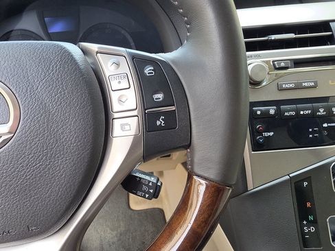 Used 2013 Lexus RX 350 FWD w/ Premium Pkg image 40