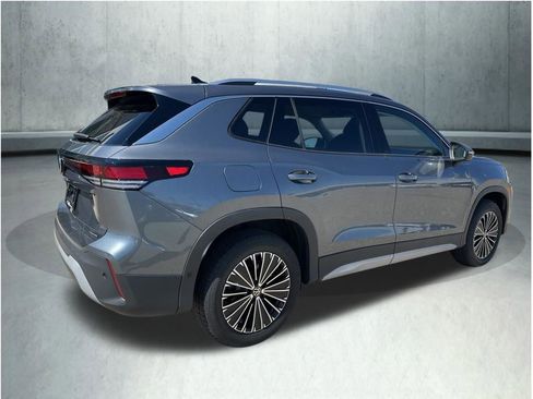 New 2026 Volkswagen Tiguan S AWD/4WD image 5