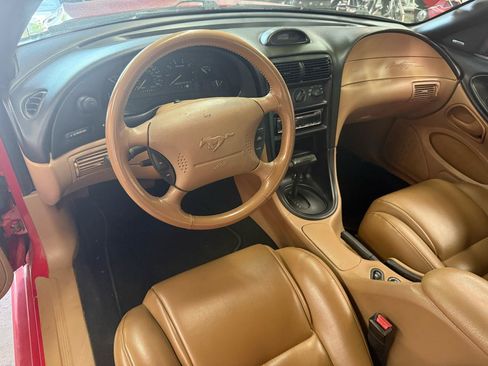 Used 1994 Ford Mustang GT RWD image 24