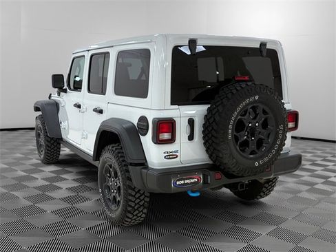 Used 2023 Jeep Wrangler Unlimited w/ Cold Weather Group image 5