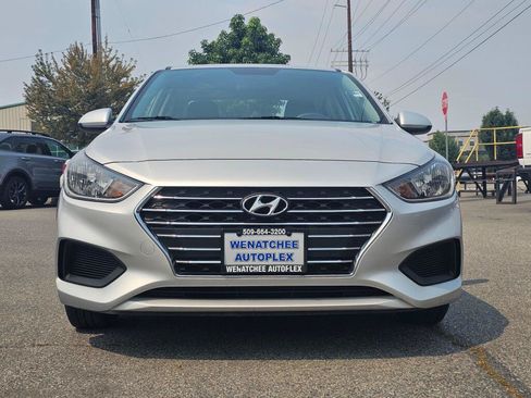 Used 2020 Hyundai Accent SE FWD image 8