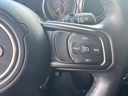 Used 2021 Jeep Wrangler Unlimited Sport image 26