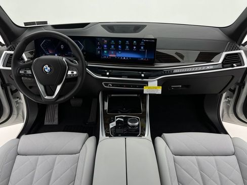 Certified 2026 BMW X5 xDrive40i w/ Climate Comfort Package AWD/4WD image 22