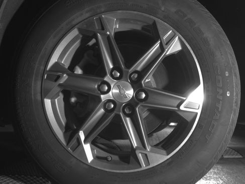 Used 2025 Chevrolet Blazer LT FWD image 12