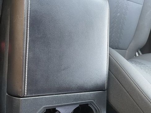 Used 2018 Ford F150 XLT w/ Equipment Group 302A Luxury image 41