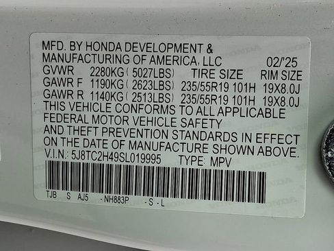 Certified 2025 Acura RDX SH-AWD image 28