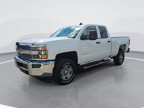 Used 2019 Chevrolet Silverado 2500 W/T AWD/4WD image 9