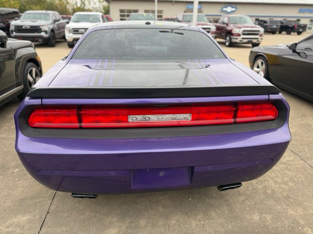 Used 2014 Dodge Challenger R/T RWD image 5