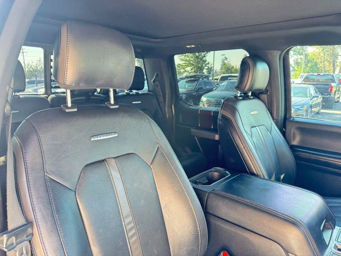 Used 2016 Ford F150 Platinum w/ Equipment Group 701A Luxury AWD/4WD image 27