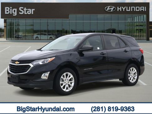 Used 2021 Chevrolet Equinox LS w/ LS Convenience Package FWD image 1