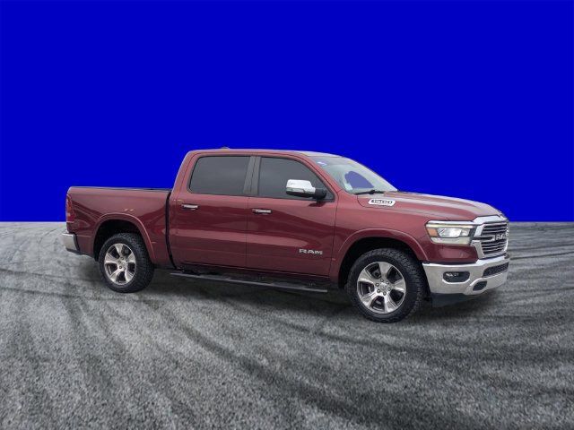 Used 2022 RAM 1500 Laramie AWD/4WD image 2
