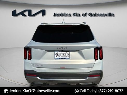 New 2026 Kia Sorento S w/ S Panoramic Sunroof Package FWD image 7