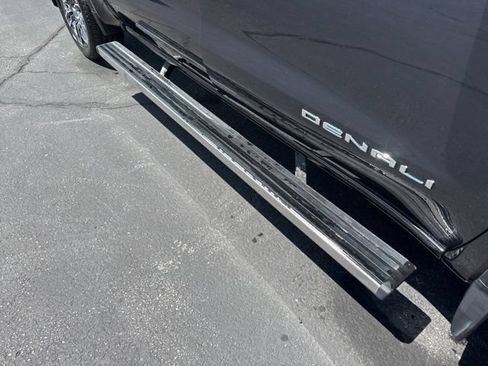 Used 2024 GMC Sierra 1500 Denali Ultimate AWD/4WD image 11