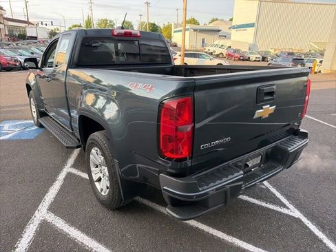Used 2019 Chevrolet Colorado LT w/ LT Convenience Package AWD/4WD image 5