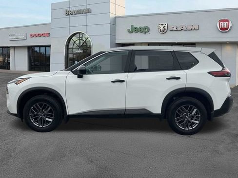 Used 2023 Nissan Rogue S AWD/4WD image 4