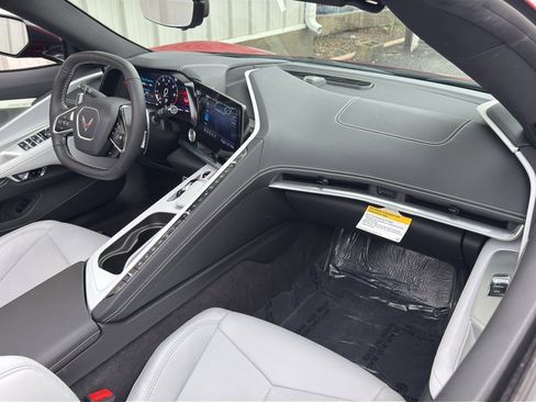 Used 2022 Chevrolet Corvette Stingray Preferred Conv w/ Chrome Exterior Badge Package image 27