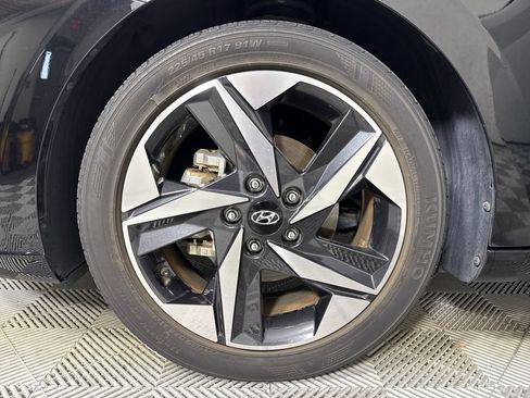 Used 2023 Hyundai Elantra SEL w/ Convenience Package FWD image 22