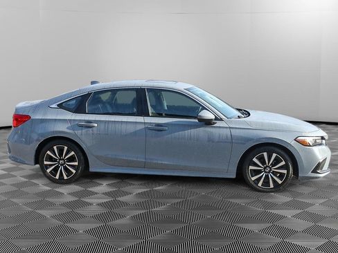 Used 2023 Honda Civic EX image 7