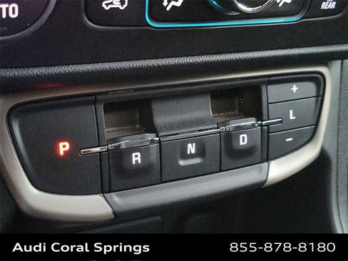 Used 2022 GMC Terrain Denali w/ Denali Premium Package image 25