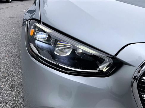 Used 2023 Mercedes-Benz S 580 4MATIC Sedan image 52