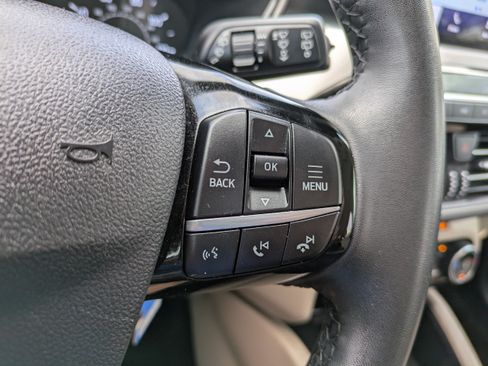 Used 2022 Ford Escape SEL FWD image 23
