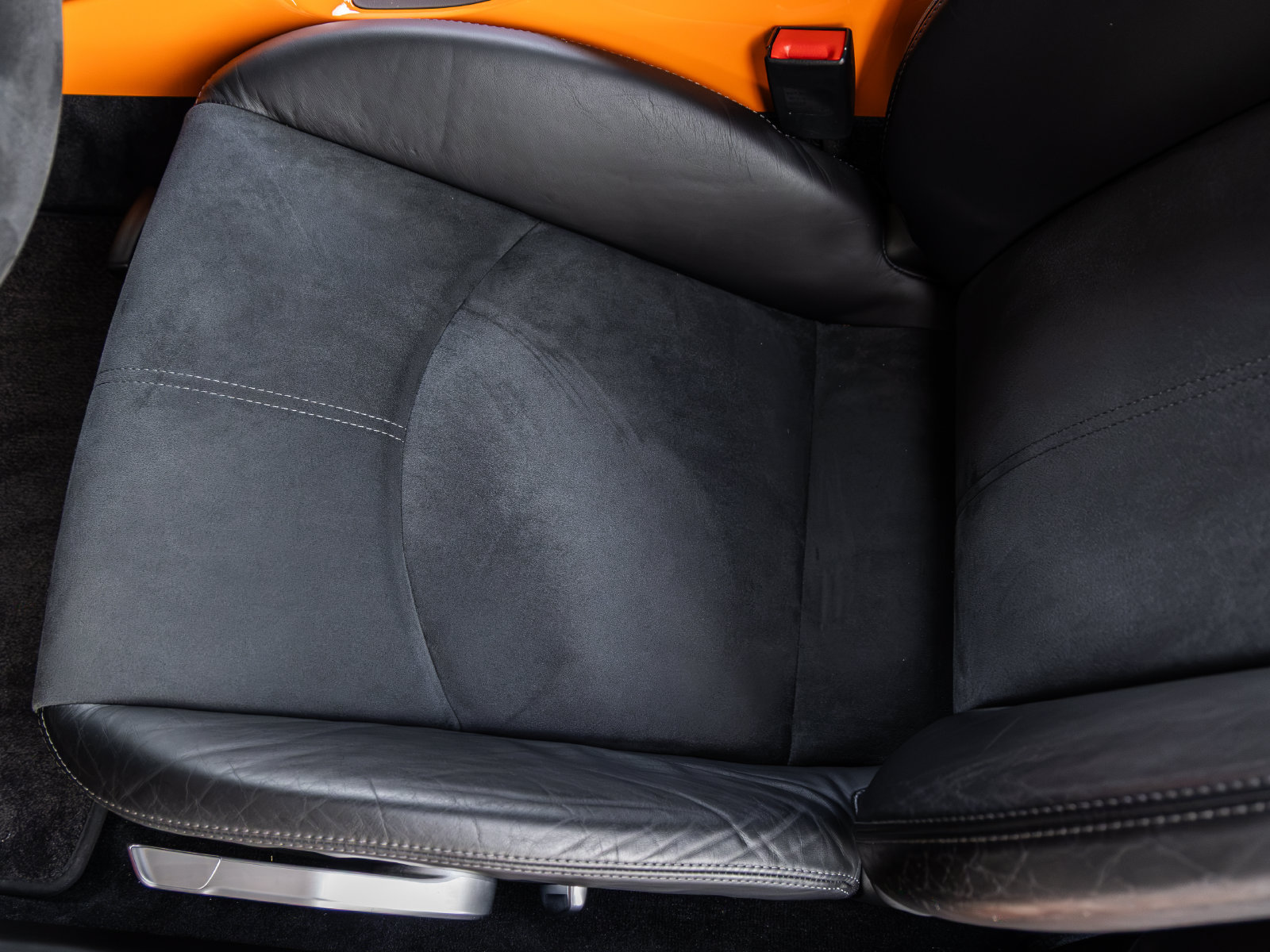 Used 2007 Porsche 911 GT3 RS RWD image 42