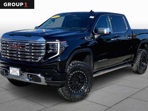 Used 2023 GMC Sierra 1500 Denali w/ Denali Reserve Package image 1