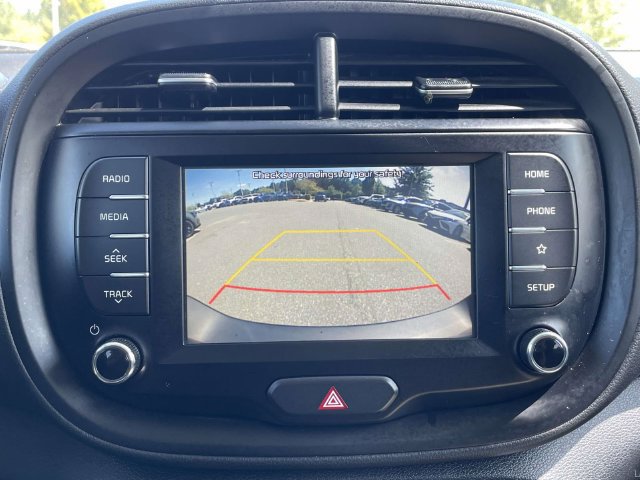 Used 2021 Kia Soul LX FWD image 26