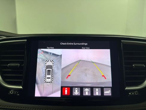 Used 2022 Chrysler Pacifica Pinnacle image 62