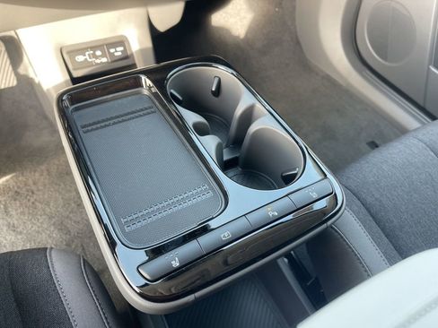 New 2026 Hyundai Ioniq 5 SE image 27