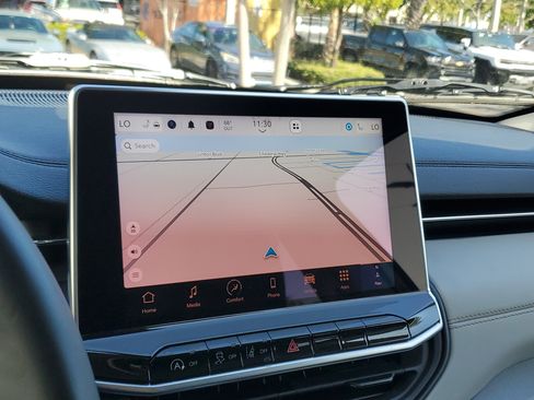 Used 2022 Jeep Compass Limited w/ Elite Group image 27