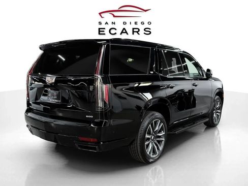 Used 2023 Cadillac Escalade Sport image 5