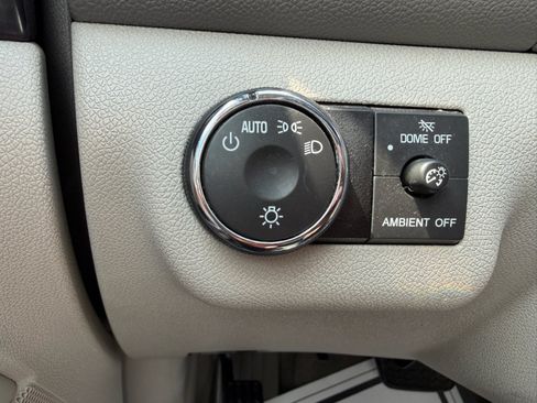 Used 2017 Buick Enclave Convenience FWD image 11