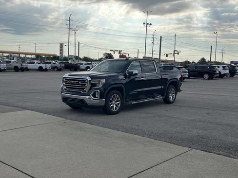 Used 2019 GMC Sierra 1500 SLT w/ SLT Premium Plus Package AWD/4WD image 7