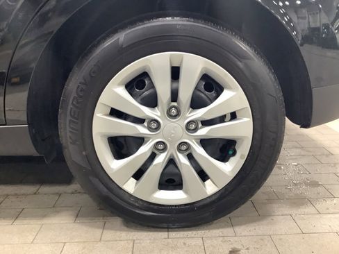 Certified 2023 Kia Soul LX image 25